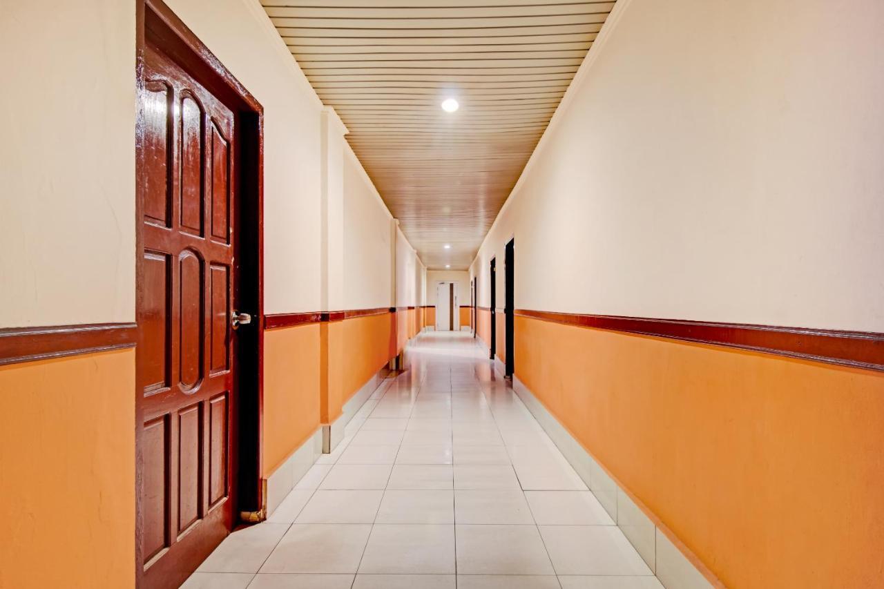 Oyo 90697 Hotel Wisata Dumai Eksteriør bilde