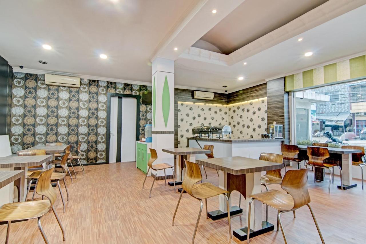 Oyo 90697 Hotel Wisata Dumai Eksteriør bilde