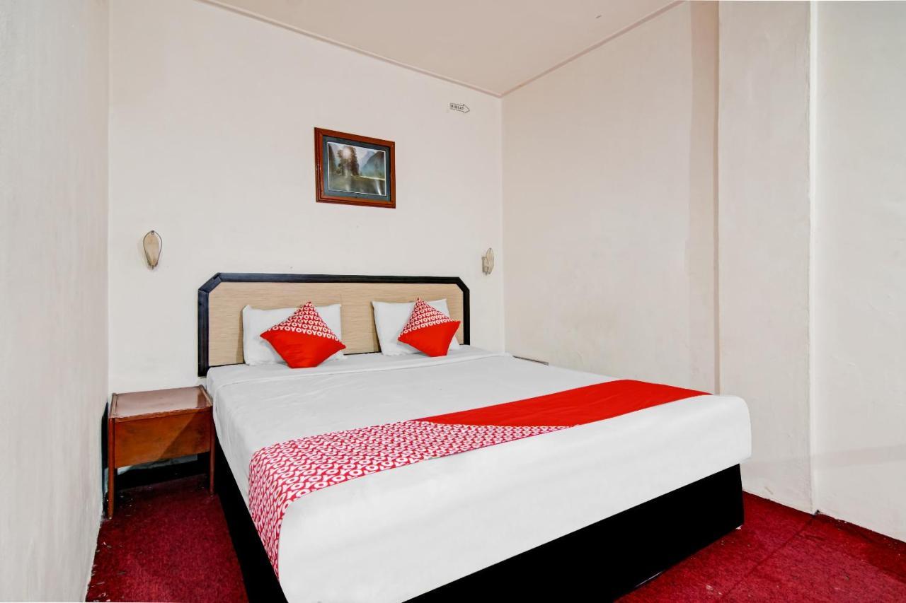Oyo 90697 Hotel Wisata Dumai Eksteriør bilde
