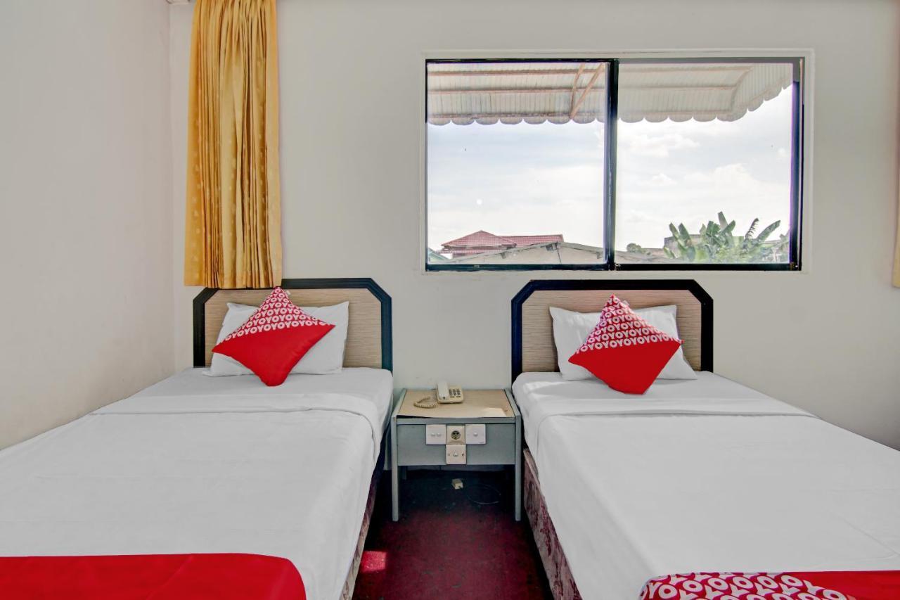 Oyo 90697 Hotel Wisata Dumai Eksteriør bilde