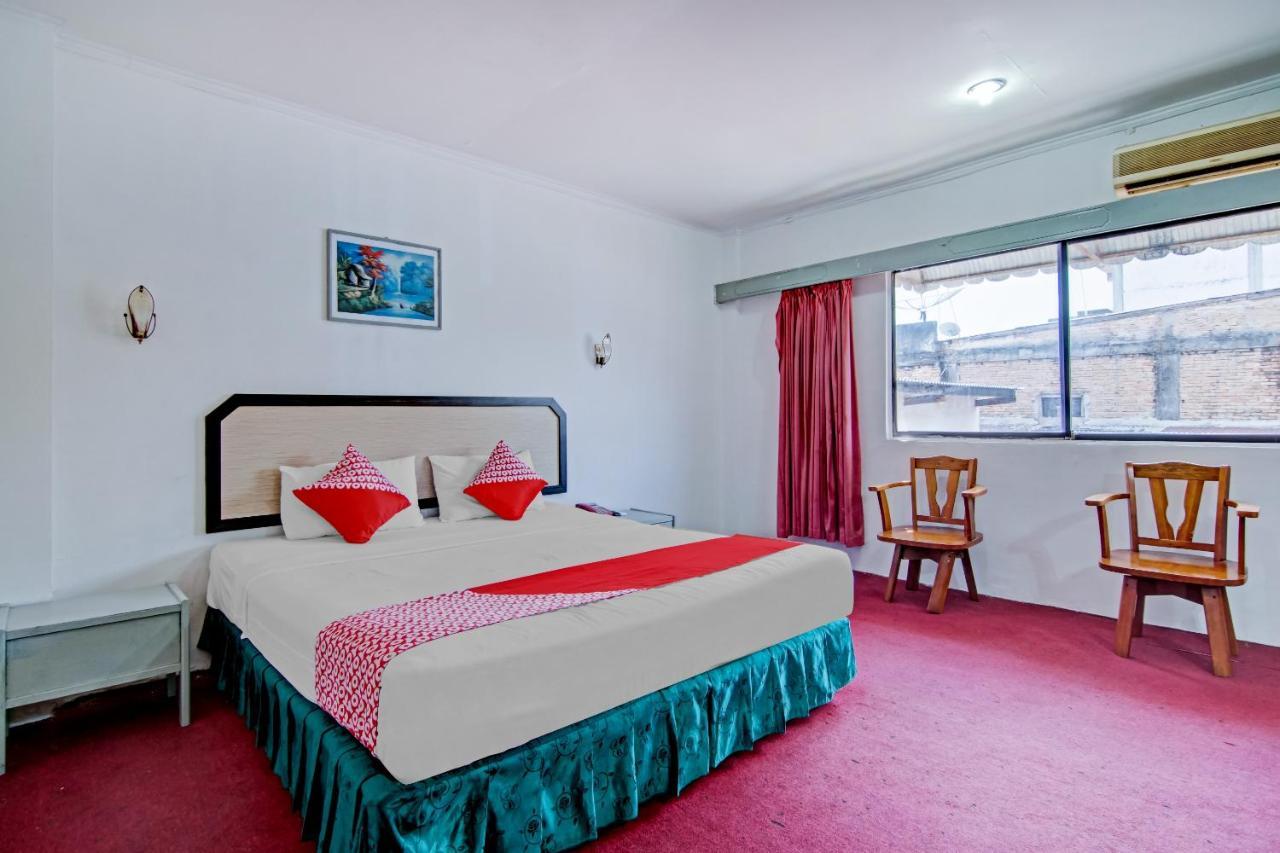 Oyo 90697 Hotel Wisata Dumai Eksteriør bilde
